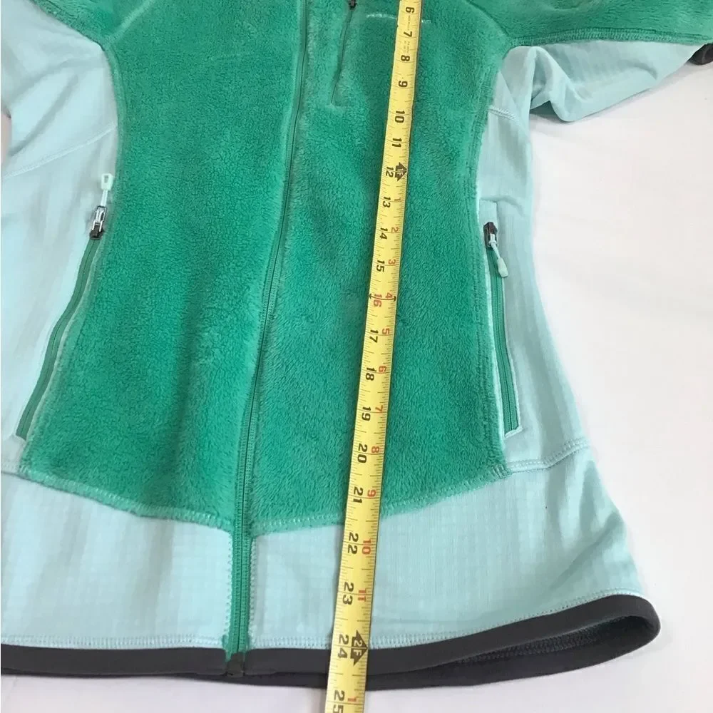 Patagonia Green R2 Jacket Size Small - Picture 9 of 10
